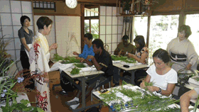 2012a5.gif(29451 byte)